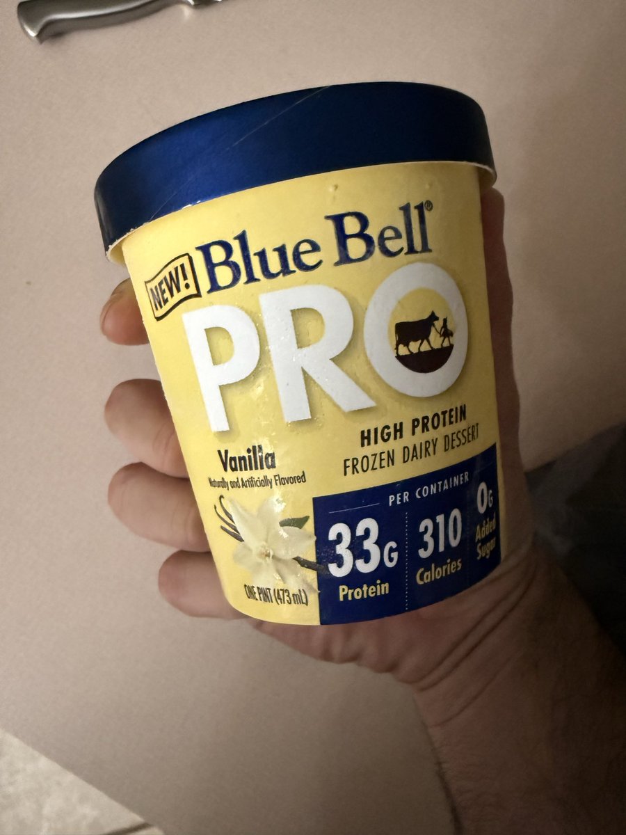 Drewtamu tweet media