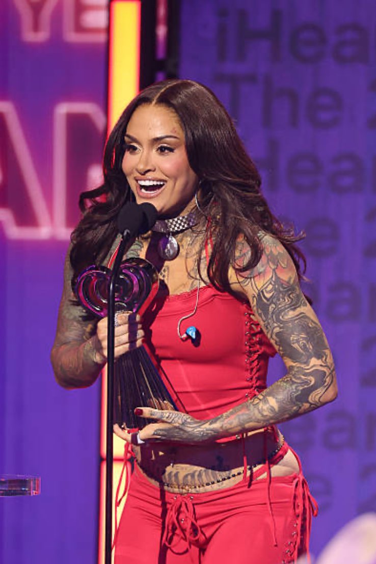 Kehlani Brasil tweet media