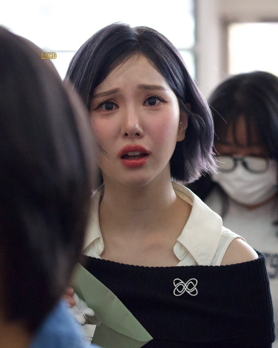 KpopLaird's tweet photo. 260327 ICN🇰🇷 ✈️  HGH🇨🇳

VIVIZ EUNHA

#비비지 #VIVIZ 
#은하 #EUNHA #ウナ https://t.co/gYJLikPvtj