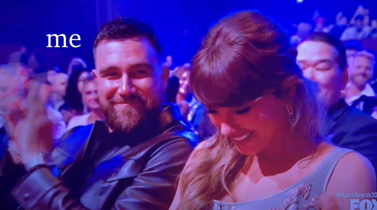 ❤️‍🔥 Sarah’s 𝔐𝔞𝔯𝔬𝔬𝔫 ❤️‍🔥 tweet media