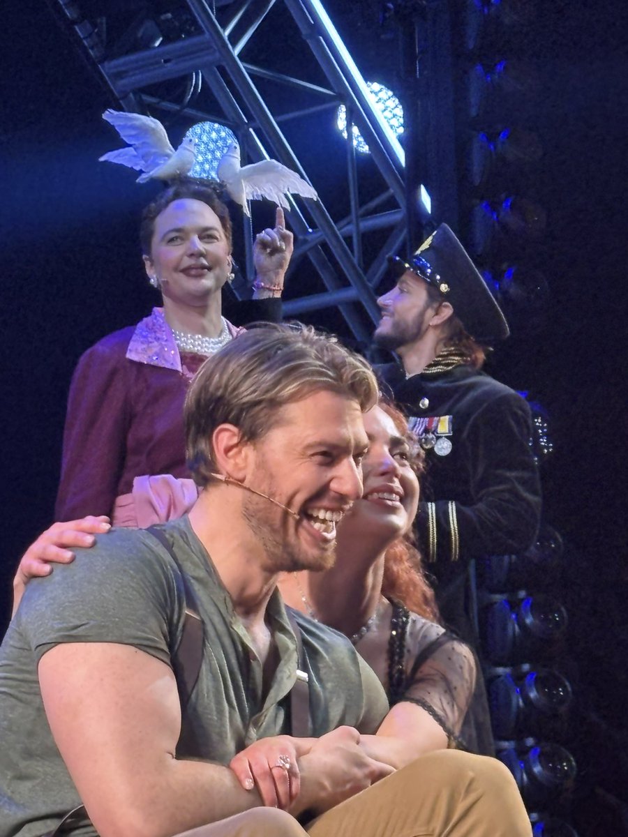 #titanique fan cam omg