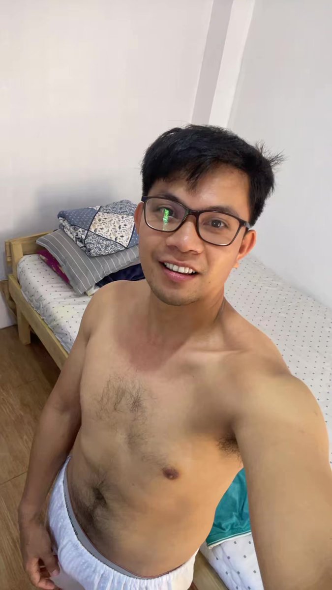 Hessamlife tweet media