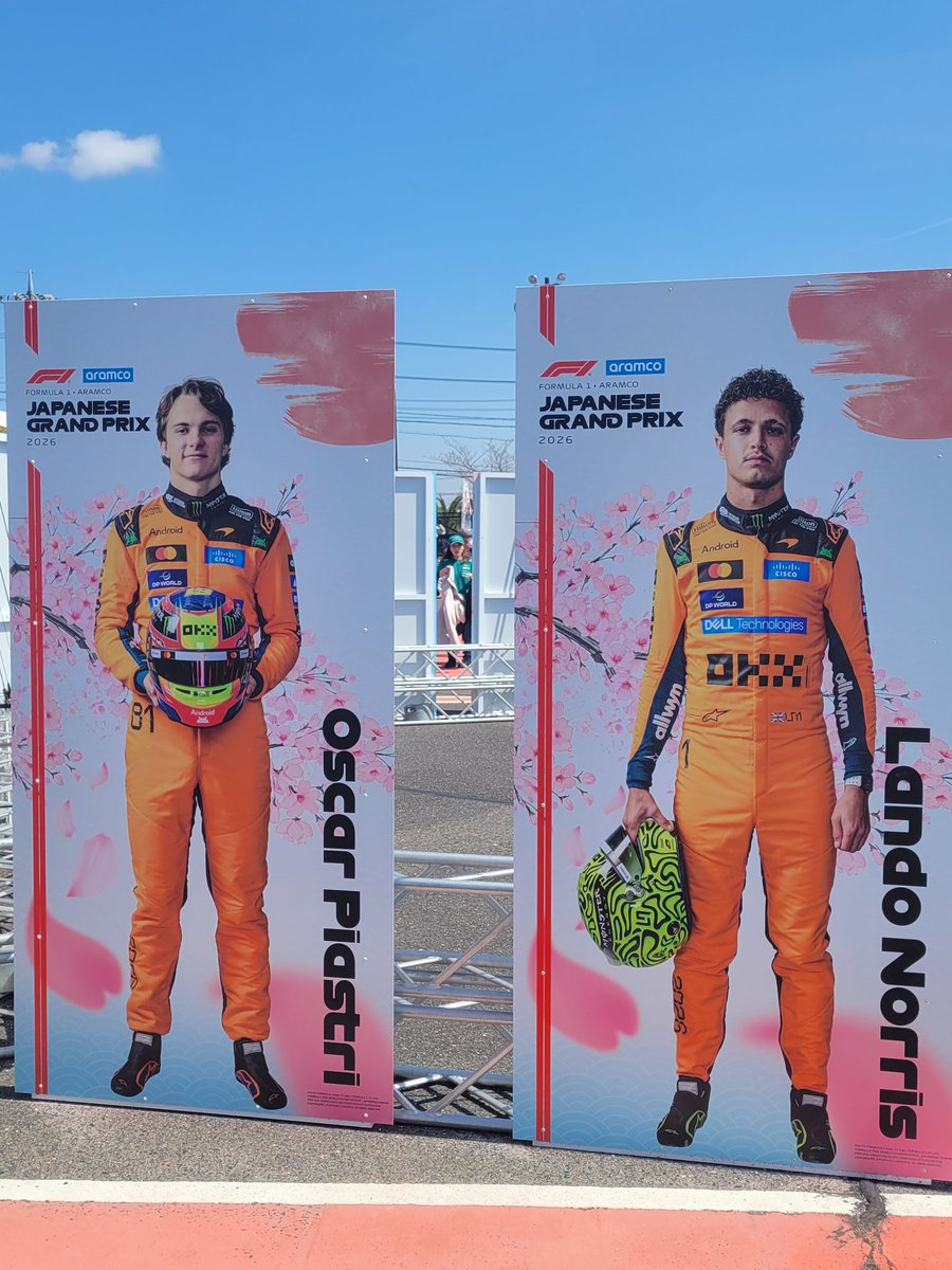 しづき tweet media