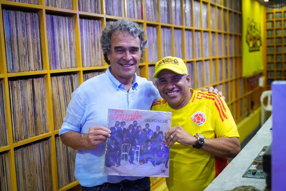 Sergio Fajardo tweet media