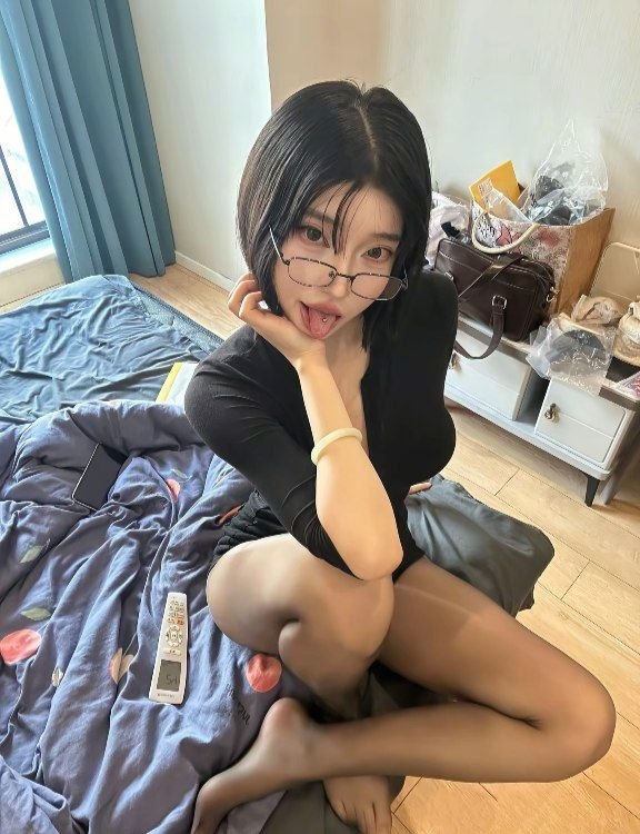 911 Gossip - 丽丽 tweet media