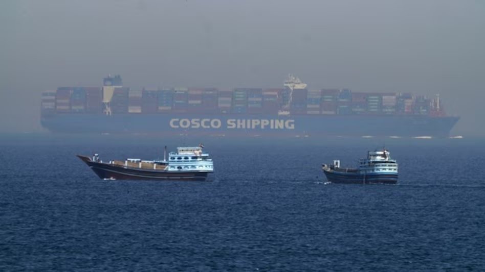 एक और खुशखबरी... 46 हजार टन LPG लेकर 'जग वसंत' वेसल होर्मुज से गुजरात पहुंचा 

भारत की LPG सप्लाई को लेकर बड़ा अपडेट सामने आया है. ‘जग वसंत’ नाम का LPG टैंकर कांडला पोर्ट पर पहुंच गया है, जो 42 हजार मीट्रिक टन से ज्यादा गैस लेकर आया है।