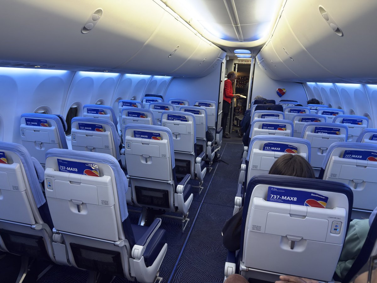 Bonkmonkey's tweet photo. @SouthwestAir what a joke.  Gate agent said “sure, move into an open aisle seat when everyone is boarded”……
Clearly “empowered” Flight Attendant: “no, you stay in your assigned seat, it’s a balance thing”
There are nothing but seats loaded on one side of the plane.
This is why it’s a “emergency only” that I had to fly your company.