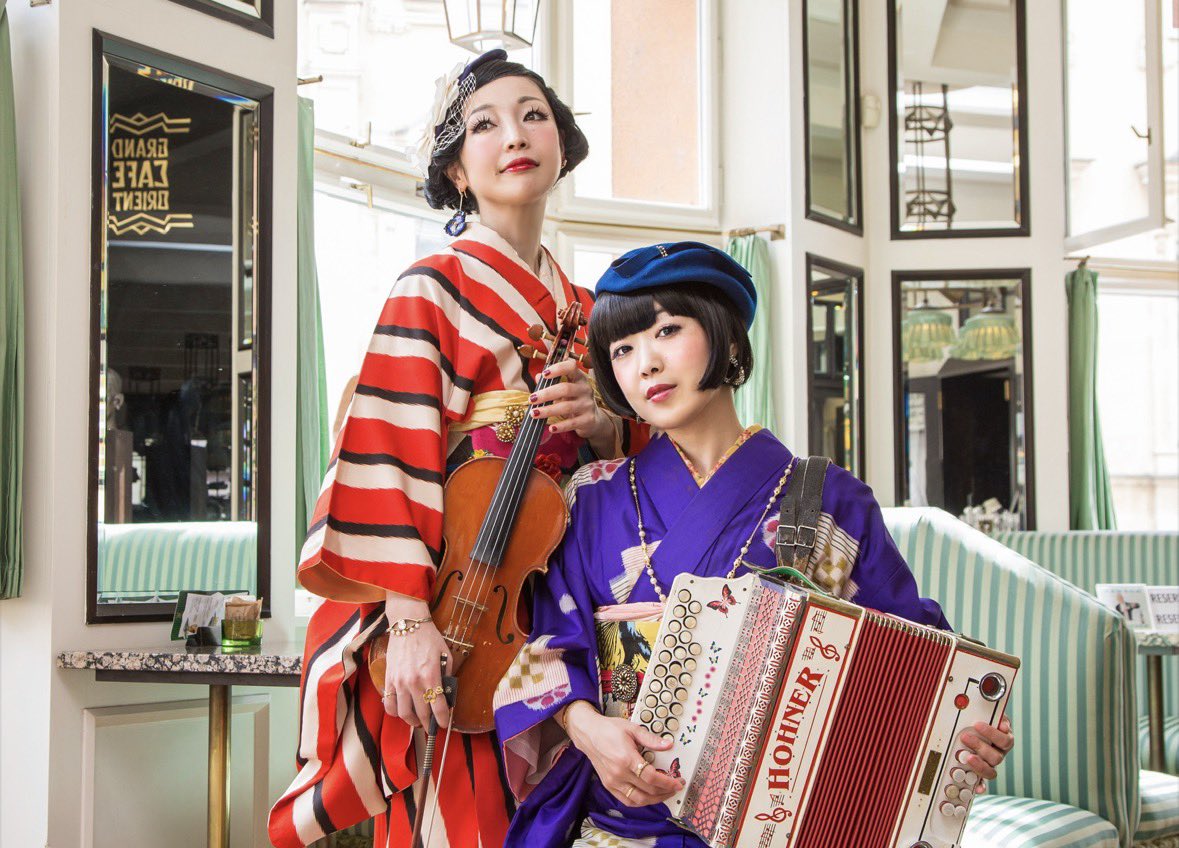 黒色すみれ tweet media