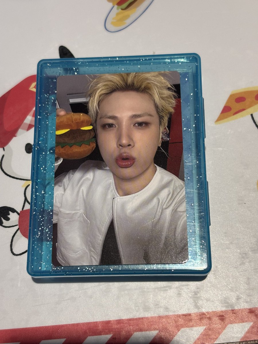 ぴょん tweet media