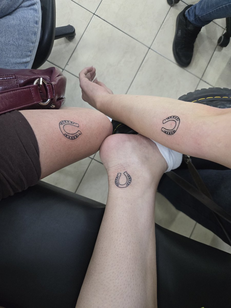 brianna ★ tweet media