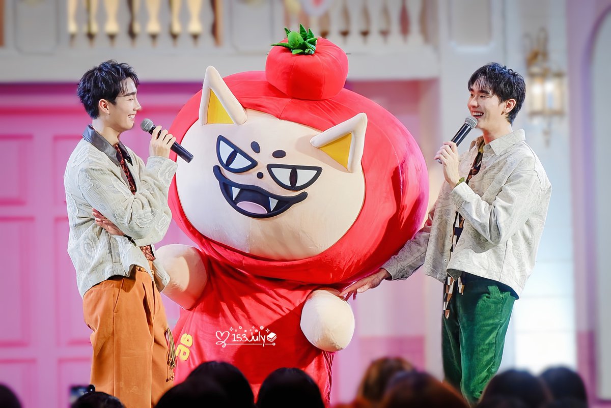 -เอ็นเจเป็นหนอนหนังสือ♡ tweet media