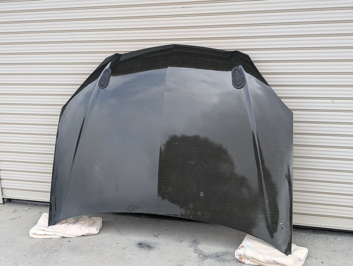 ひるま tweet media