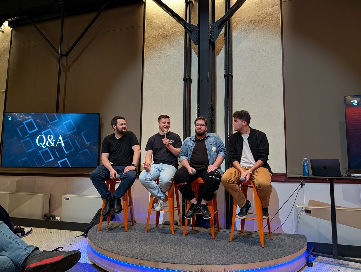 julaiti_a's tweet photo. At a devtool meetup at yc. People are talking about  https://t.co/MJ5KoypRz4 on stage and off. That's impact @heymikasagi https://t.co/JOrctgtvfI