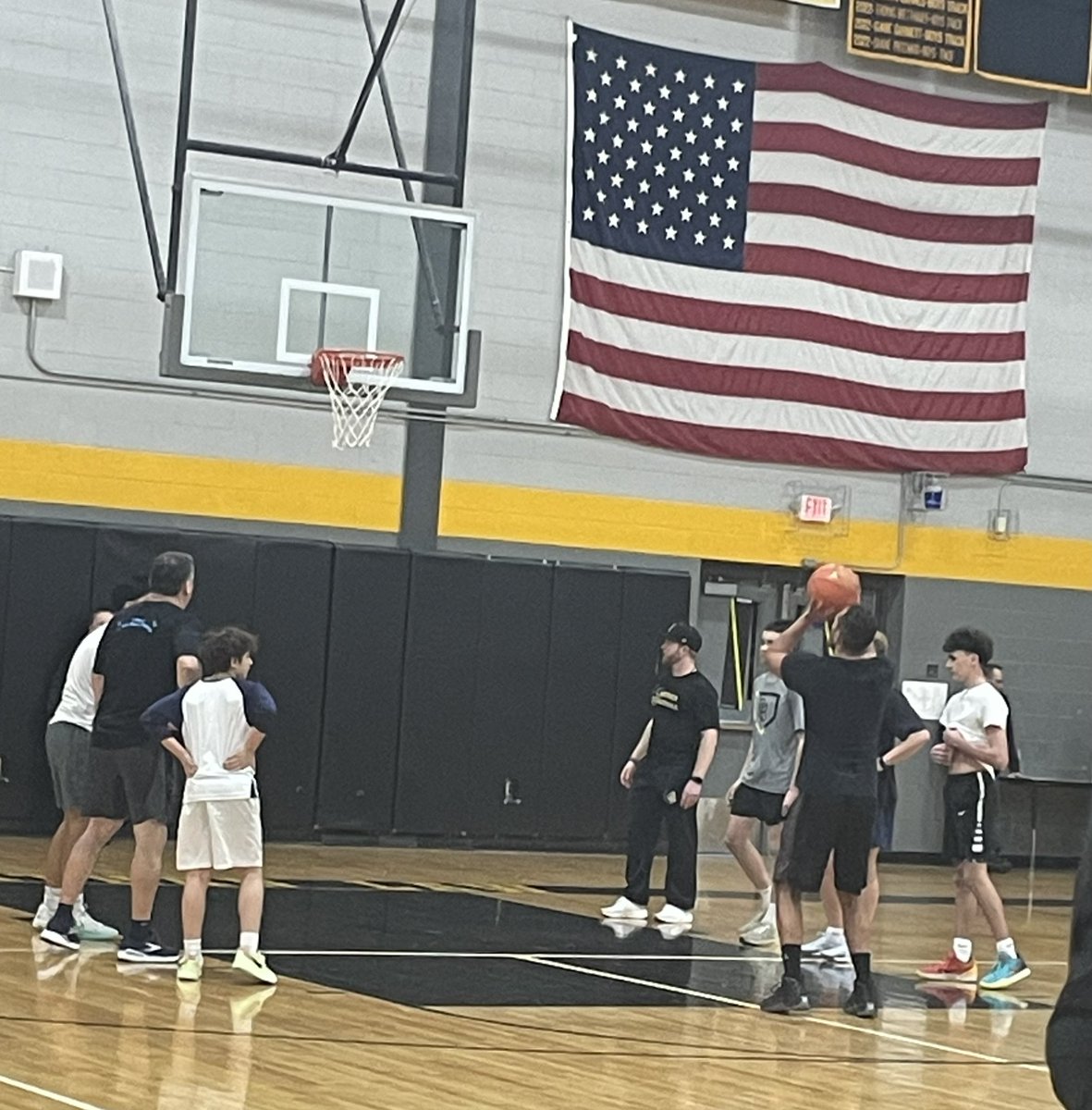 Julie Fisher tweet media