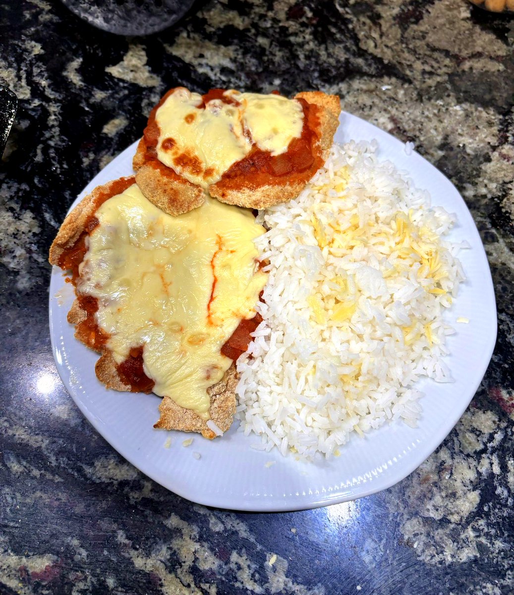 The Milanesa Every Day. tweet media