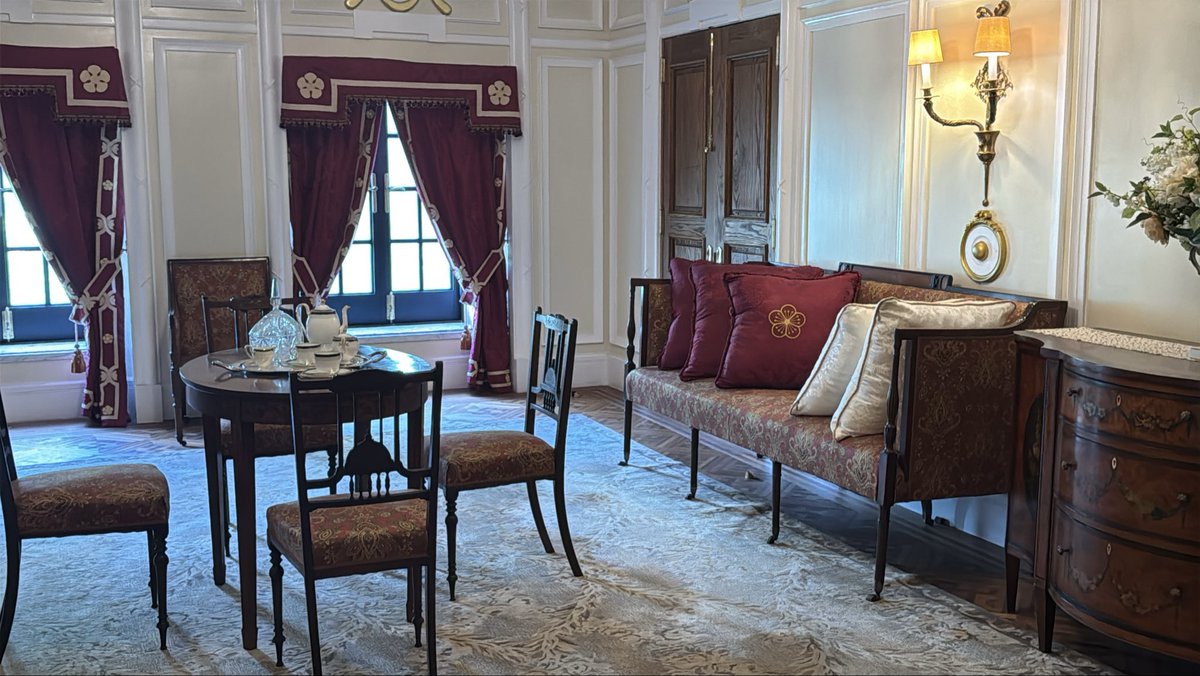 𝑖𝑛𝑔 tweet media