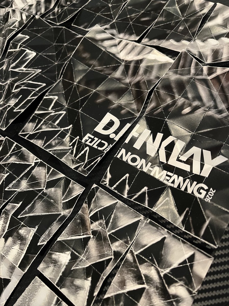 D. Hinklay tweet media