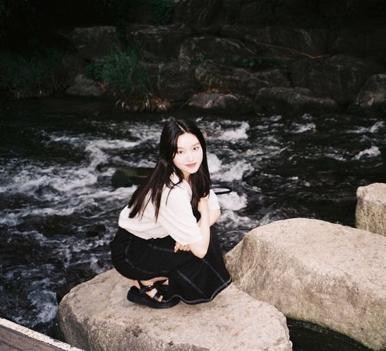 poké loona thinker tweet media