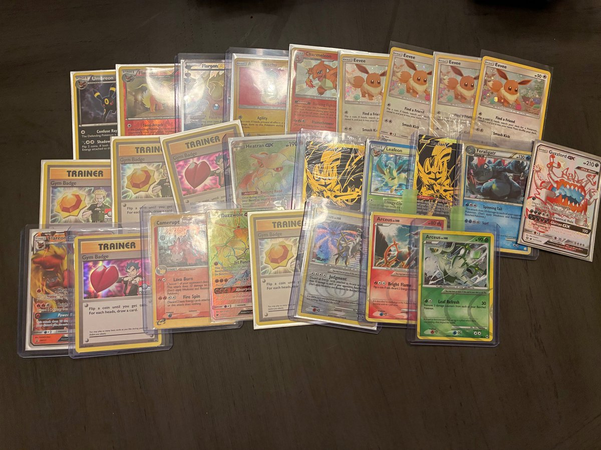 Curioconcard tweet media