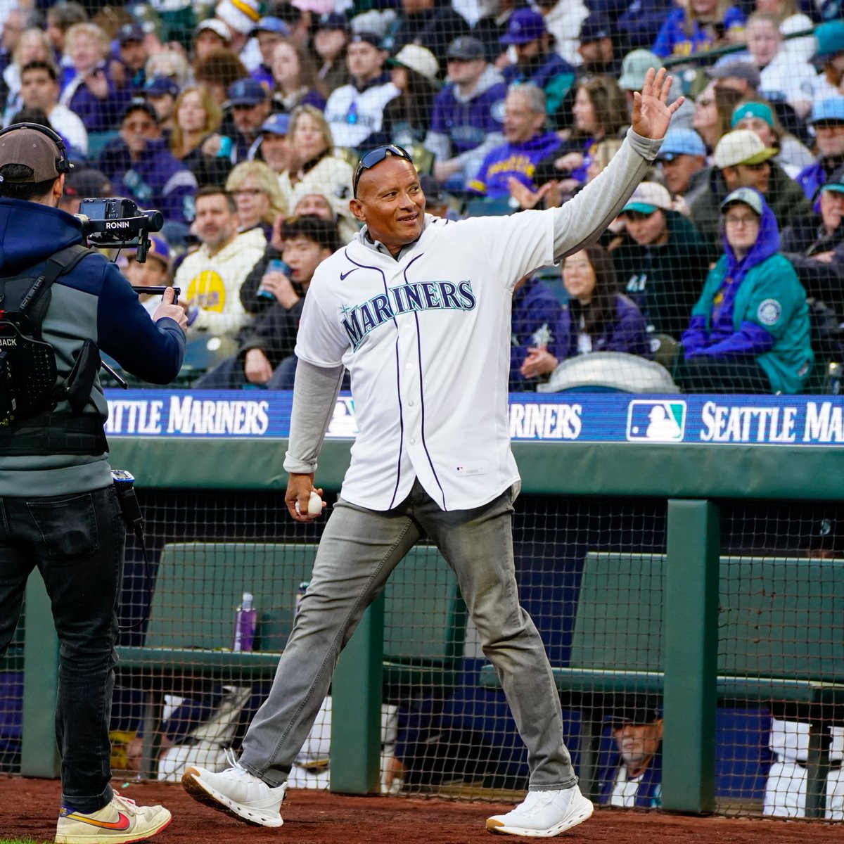Seattle Mariners tweet media