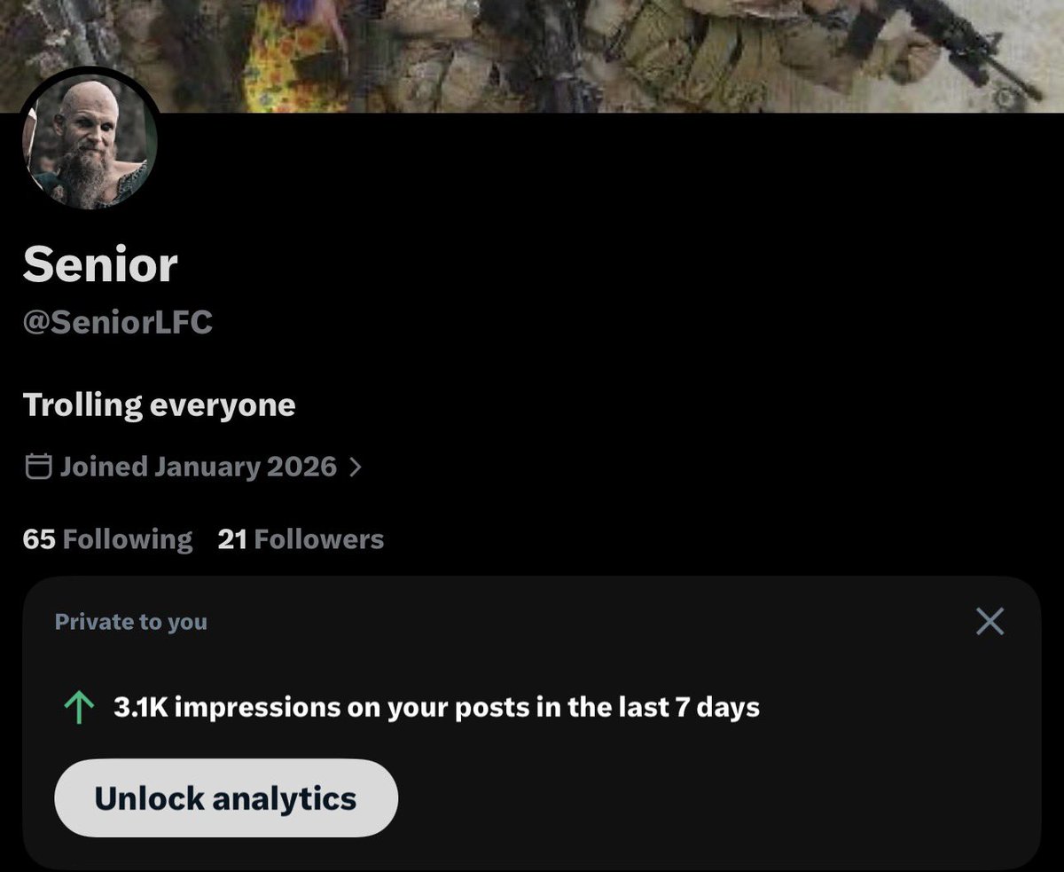 Curtis reign tweet media