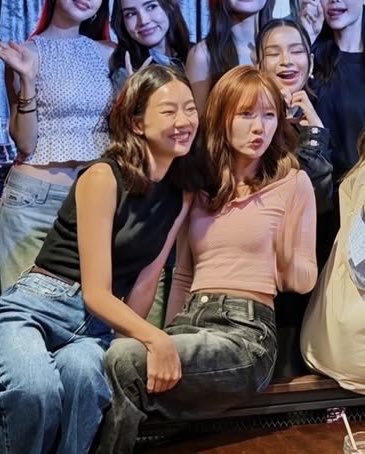 moohook & Hookapic support #PUPÉJiradapa tweet media