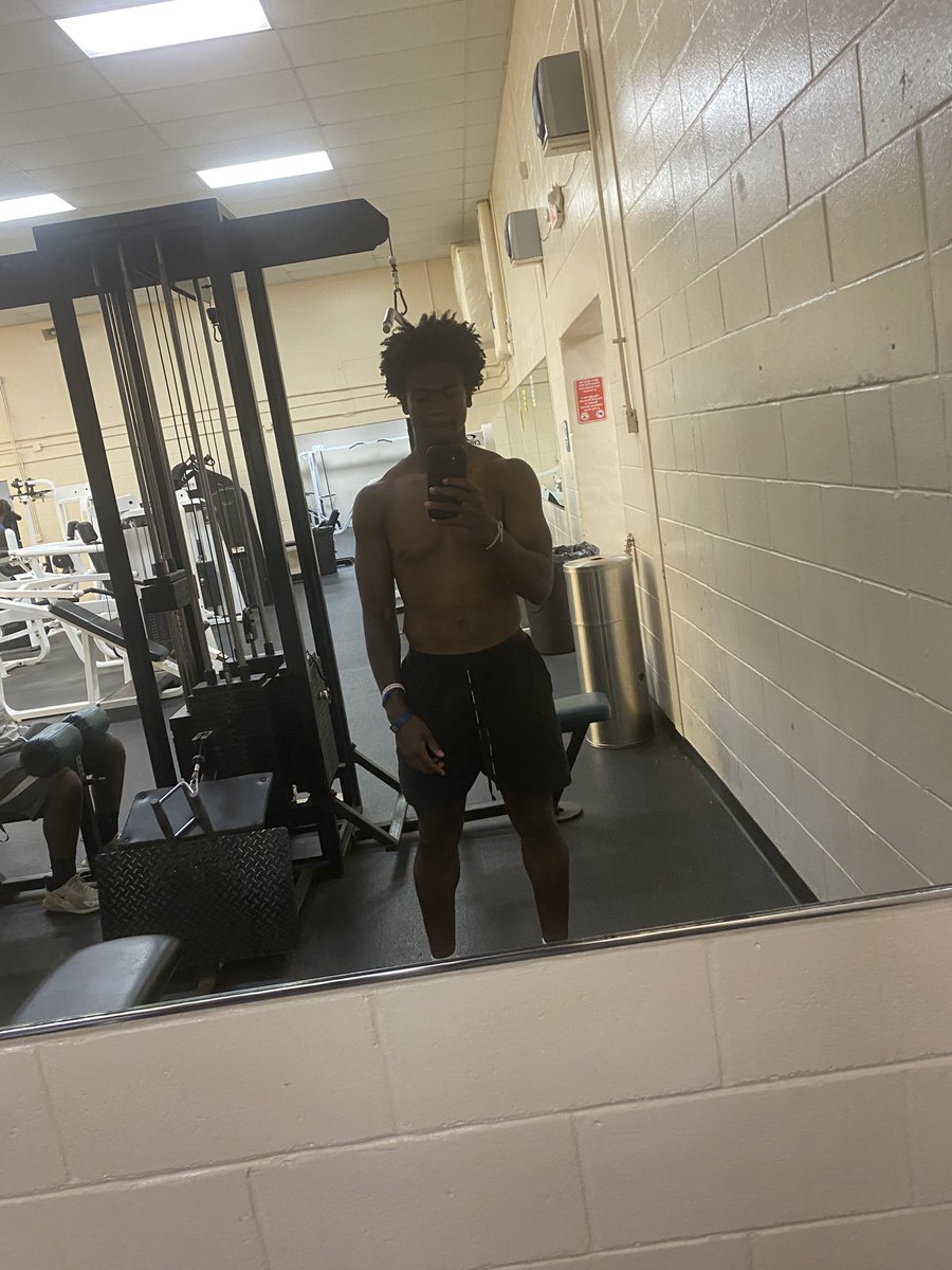 Darian “Heavyy” Gant ⚡️ tweet media