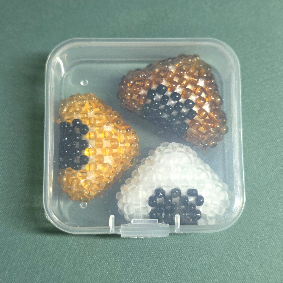 비즈공예도 껴주세요... tweet media