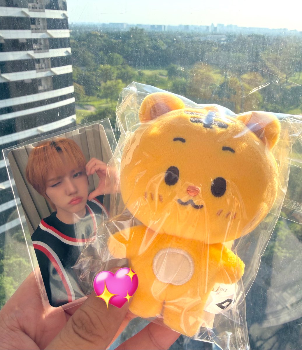 𝓚𝓲𝓶💛 tweet media