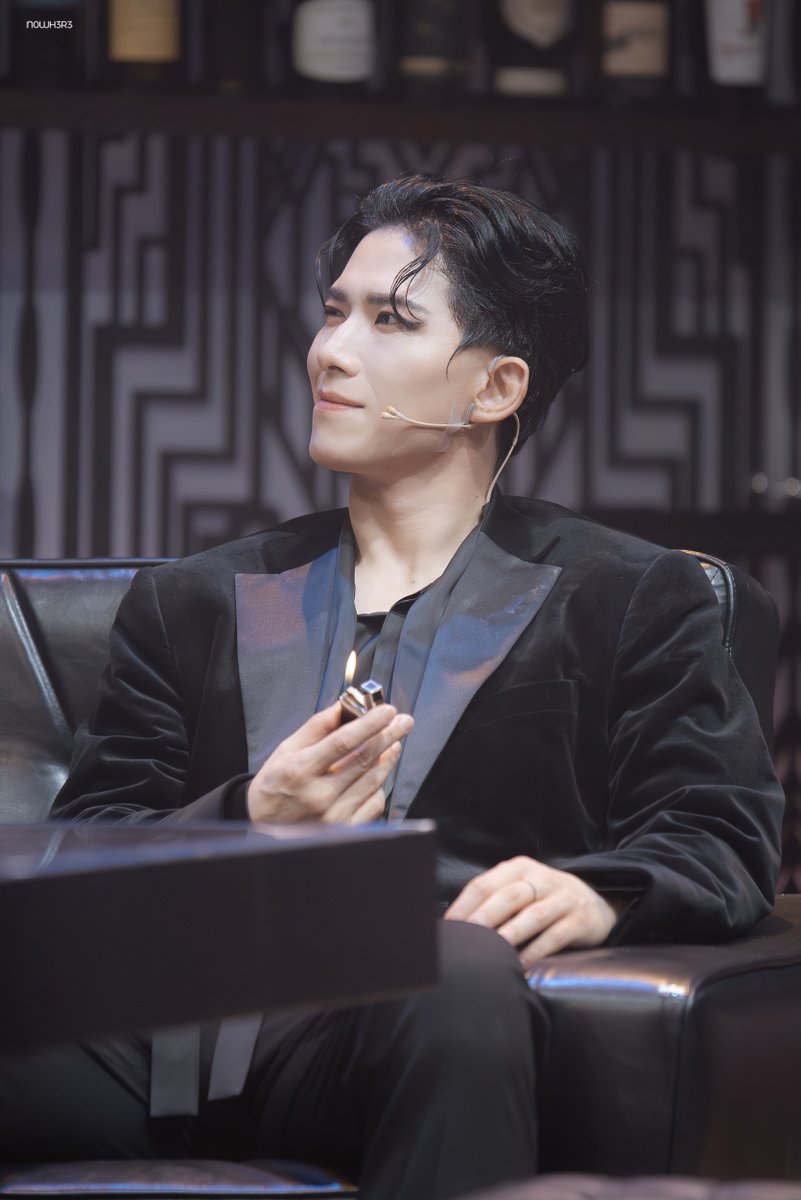 𝘯𝘰𝘸𝘩𝘦𝘳𝘦 tweet media