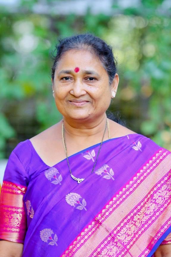 ImJaggaReddy's tweet image. టీపీసీసీ వర్కింగ్ ప్రెసిడెంట్ జగ్గారెడ్డి సతీమణి నిర్మల జగ్గారెడ్డి గారికి పుట్టిన రోజు శుభాకాంక్షలు

#Jaggareddy #NirmalaJaggareddy #Sangareddy #Congress