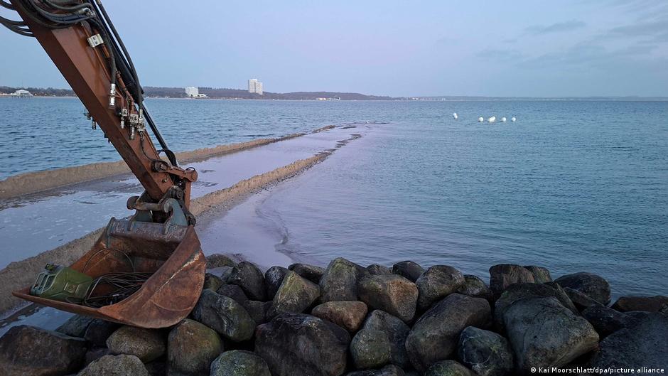 DW на русском tweet media