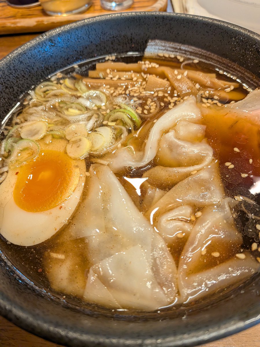 もすけ tweet media