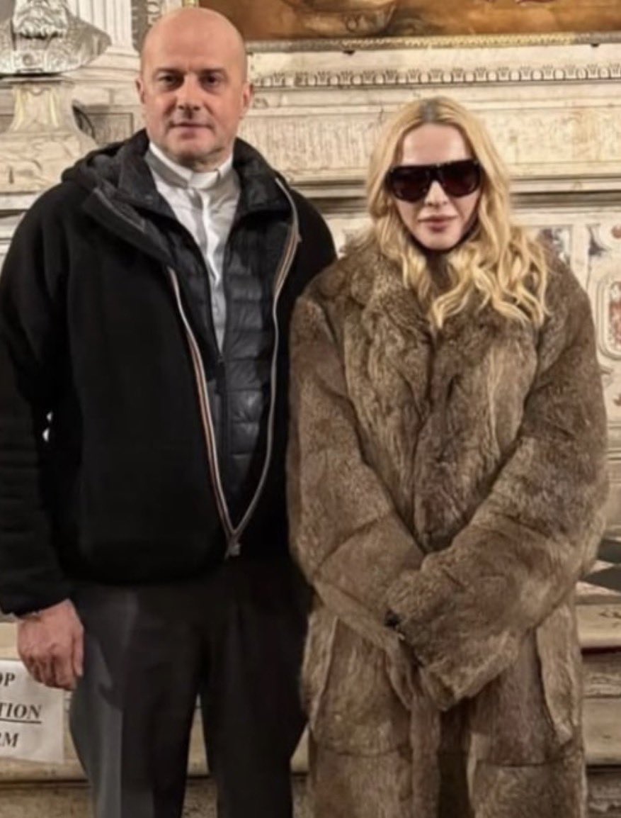 Madonna Scrapbook tweet media