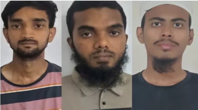 chitralekhamag's tweet image. ISIS અને અલ-કાયદા સાથે જોડાયેલા 12 શંકાસ્પદોની ધરપકડ

#India #Suspect #Ban #Terrorist #Organizations #AlQaeda #AQIS #Islamic #Iraq #Syria #ISIS #Arrest #Operation #AndhraPradesh #Delhi #Chitralekha

chitralekha.com/news/12-isis-a…