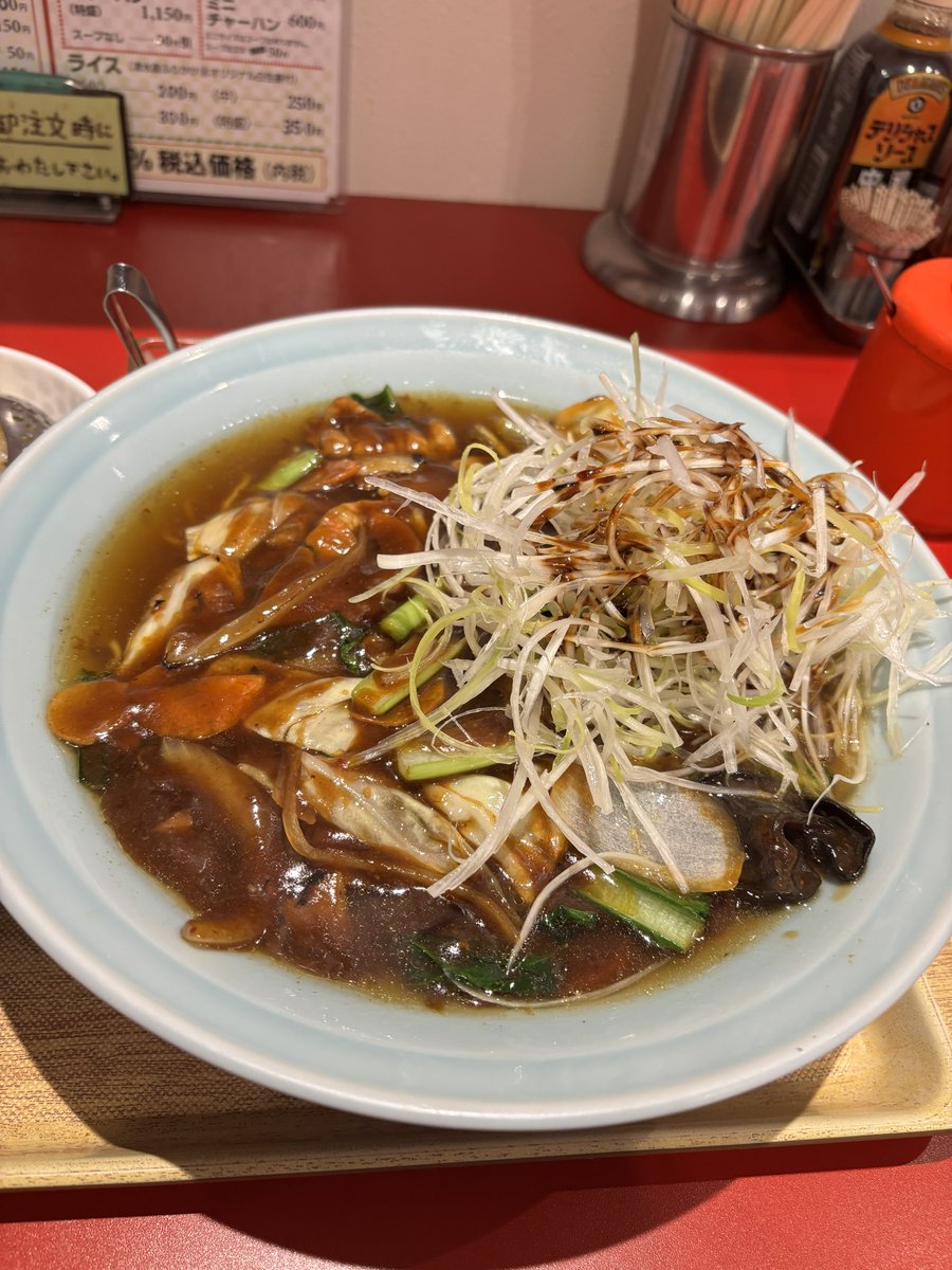 DaisukeKuchan's tweet photo. 今週はハードだった´д` ;
スタミナネギラーメン
ミニチャーハン

#マルキンラーメン https://t.co/eOpwrQE9xI