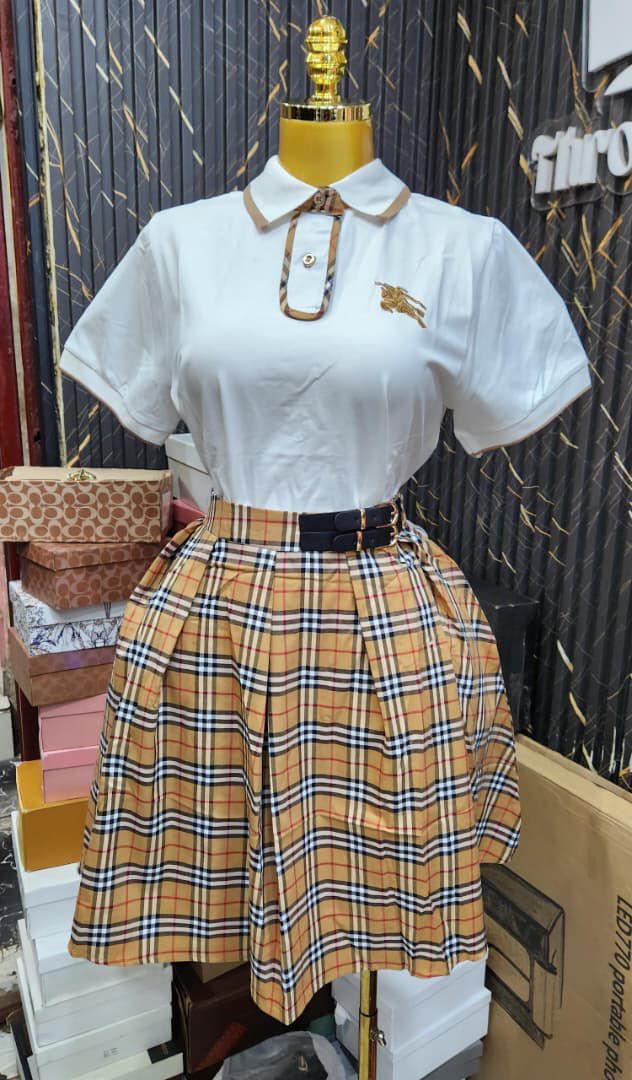 JULES CLOTHING 🛒🛍️ tweet media