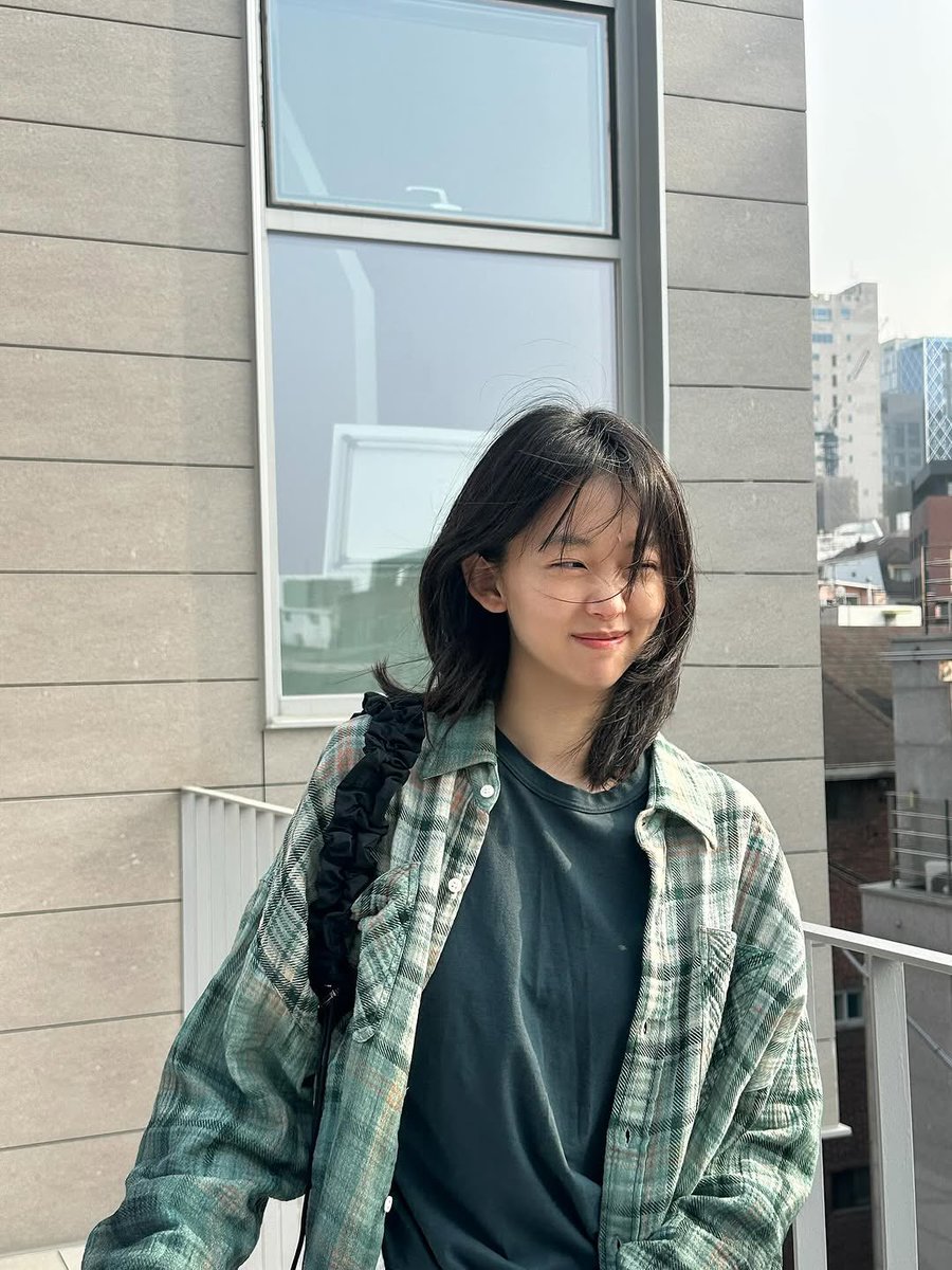 sauuruyu_'s tweet photo. Konsonan langit yang akan menjadi sebuah takdir cinta kita, menjadikan hamparan bahwa saksi ini, detik ini, secara sinaran ultrafeng yang mulai dinaungi oleh Green Day, akan menjadi cranberries cinta kita menjadi nyata SAYANGG https://t.co/3CySUaqi4o