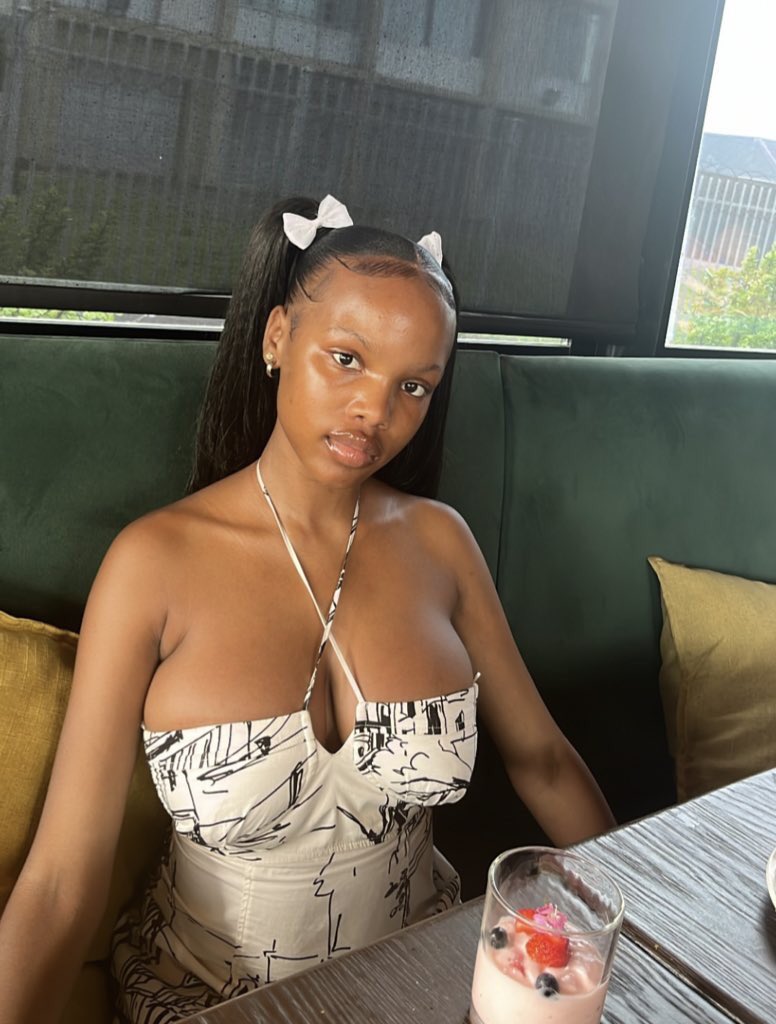 Zoey💗⛓️ tweet media