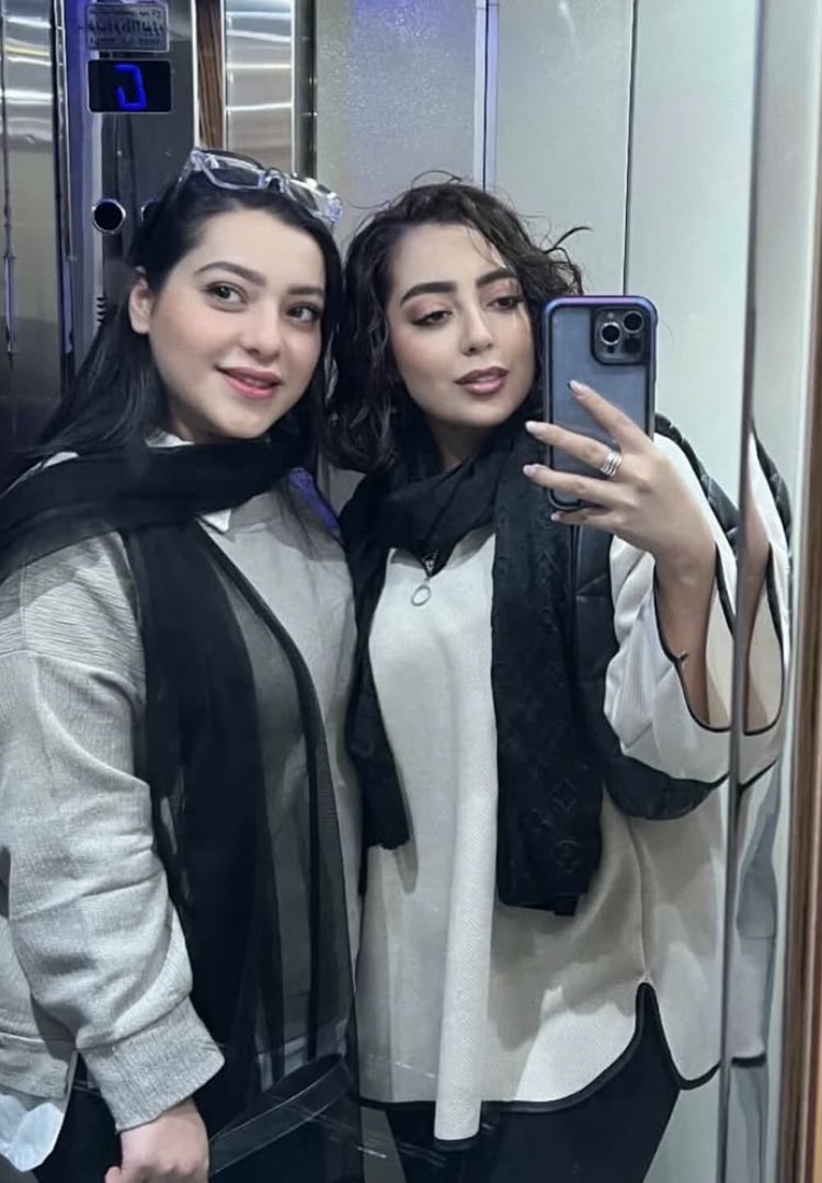 🇮🇷 آپادرا tweet media