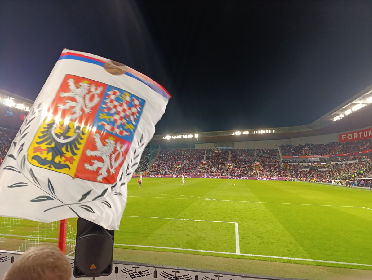 cyprien🇨🇿 tweet media