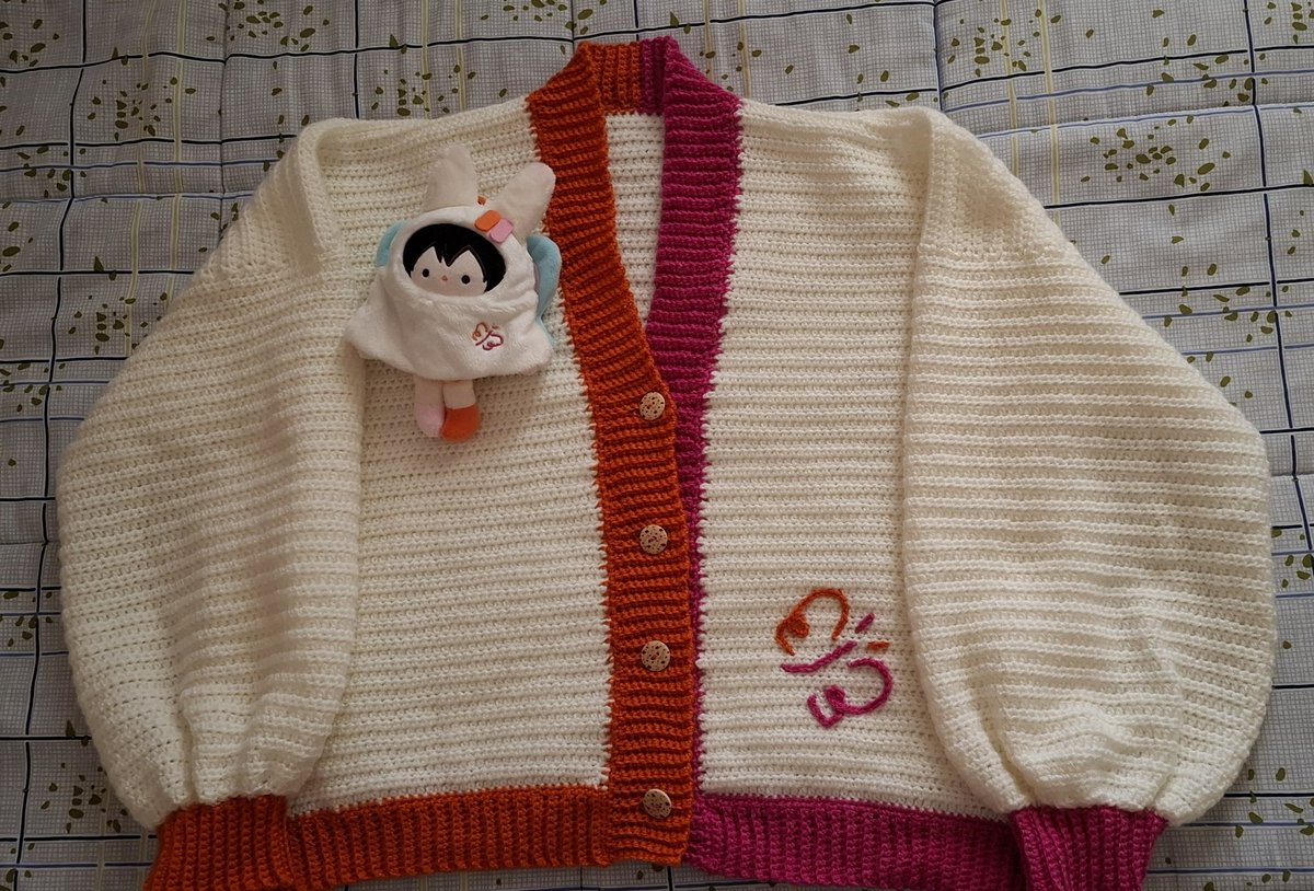 gius (ノᴗ •ั ) tweet media