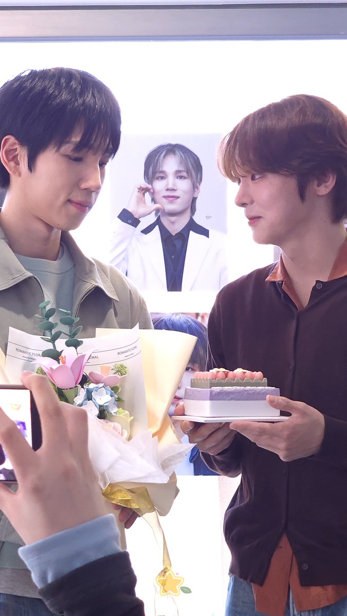 별꽃🌟 tweet media