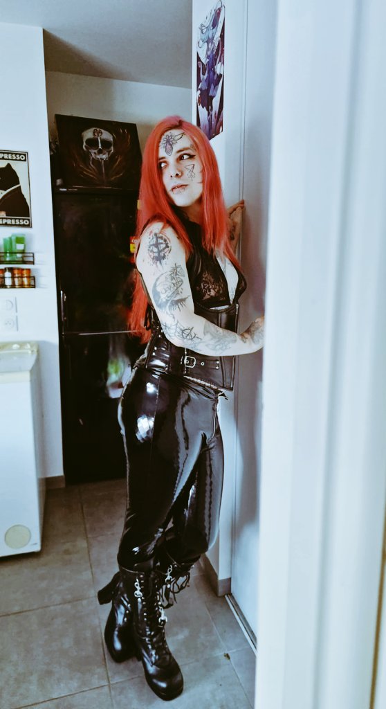 Chaton Sikora ❤☂️🏳️‍⚧️ tweet media