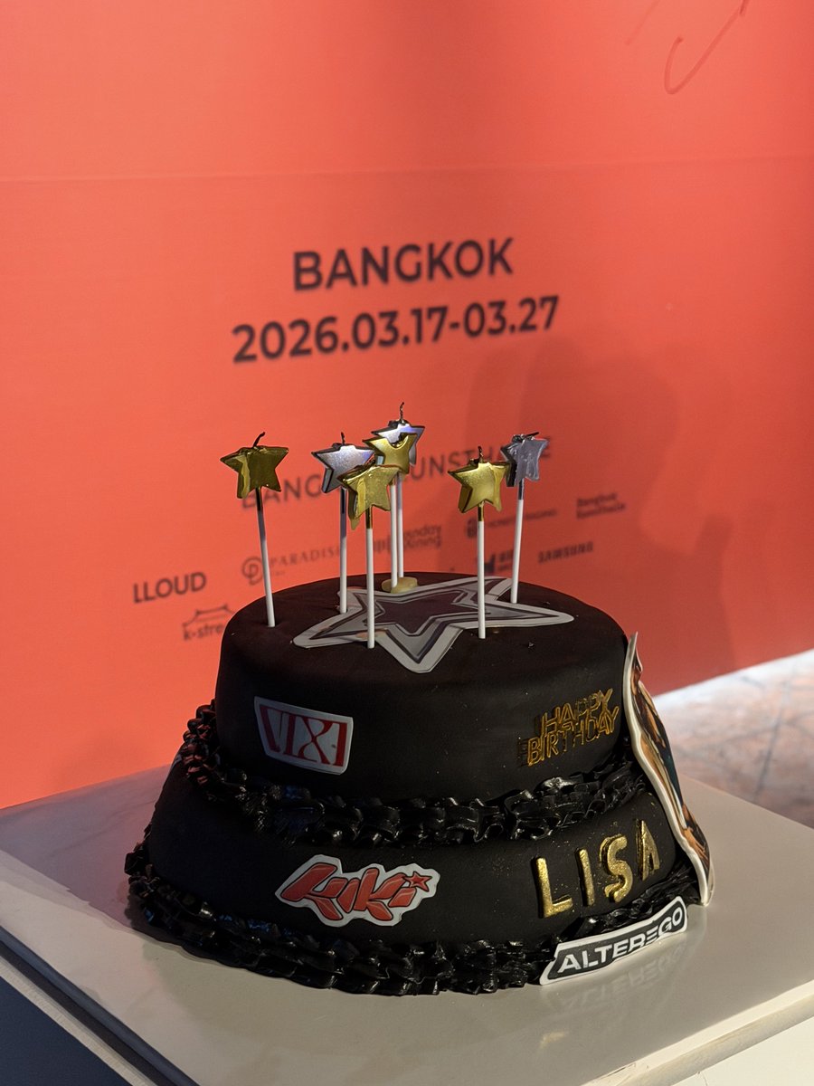 ลิลิเฟิร์น | ลิซ่าดวงนกฟีนิกซ์ 64 ∞ tweet media