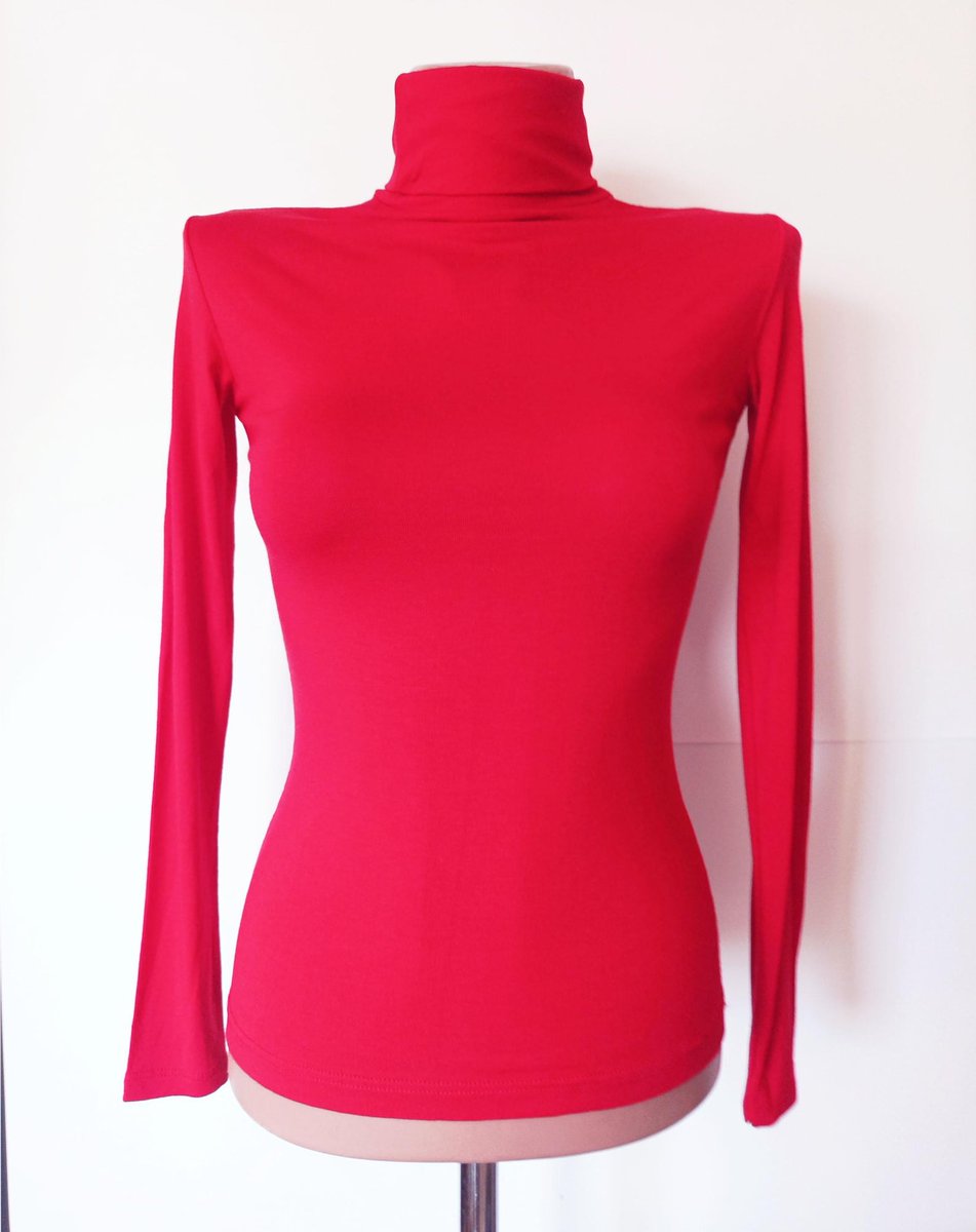 Vintage Red Knit Turtleneck♥️✨🎁 – Cozy Fitted Long Sleeve Sweater for Women, Perfect Gift #Vintage #RedTurtleneck #CozySweater #FittedTop #LongSleeve #WomensFashion #PerfectGift #RetroStyle #WinterWardrobe #Knitwear

goodvintageart.etsy.com/listing/444038…