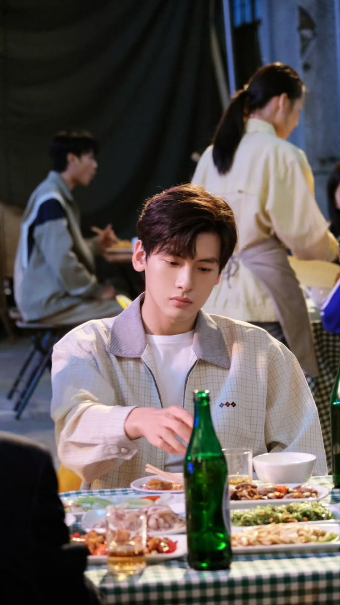 zxw updates tweet media