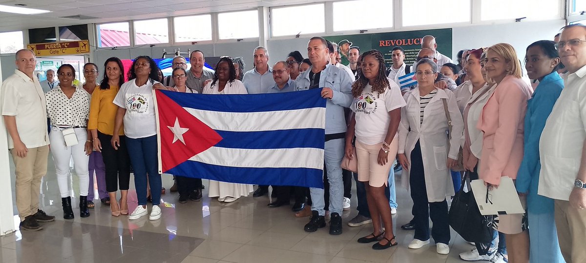 Ambassade de Cuba en France tweet media