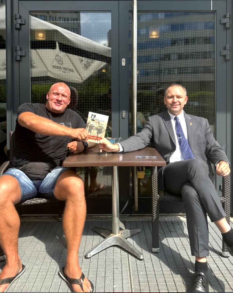 Fritz Neuenburgring tweet media