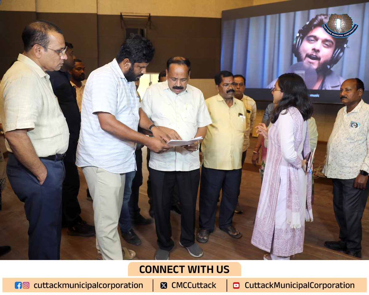 CMCCuttack's tweet image. Hon’ble Mayor Subash Singh, Commissioner Kirandeep Kaur Sahota &amp;amp; Deputy Mayor Damayanti Majhi visited Cuttack Central Library to review ongoing works and assess progress. The visit reflects CMC’s continued focus on strengthening public infrastructure.

#cmc
#cuttack